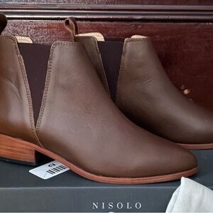 Nisolo Brown Eva Everyday Chelsea Boot